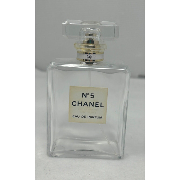 CHANEL N°5 Eau de Parfum with Gold and Clear Accents - Picture 2 of 4